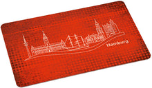 Lade das Bild in den Galerie-Viewer, Hamburg Frühstücks-Brettchen oder Becher Skyline und Letters - MOPO-Shop