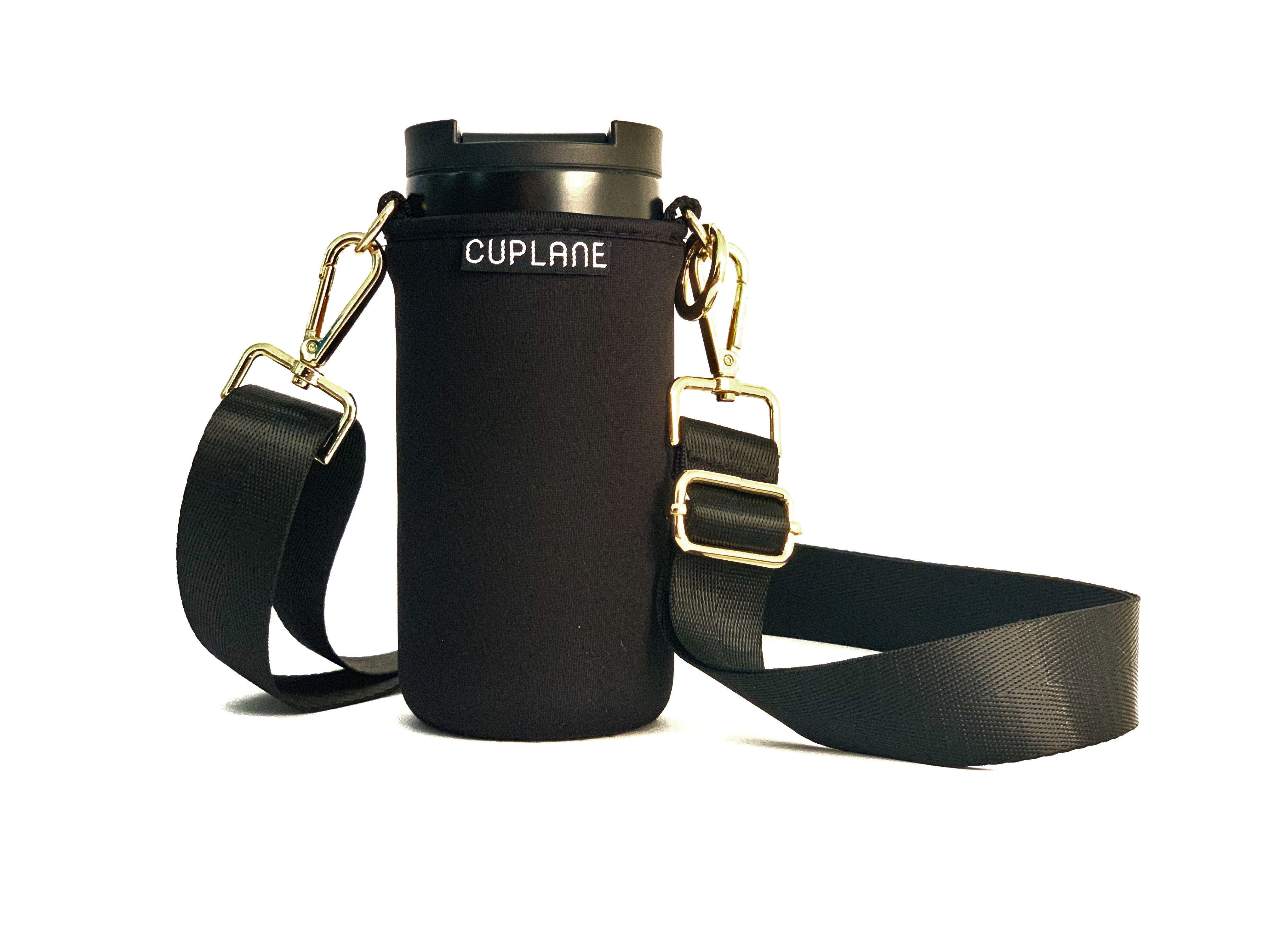 CUPLANE – To Go Becher im Cupholder zum Umhängen in all black