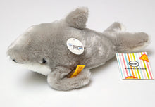 Lade das Bild in den Galerie-Viewer, Von Steiff: Flauschiges Kuscheltier Schweinswal - MOPO-Shop