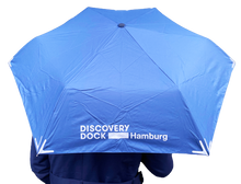 Lade das Bild in den Galerie-Viewer, Kleiner Taschen-Regenschirm Discovery Dock - MOPO-Shop
